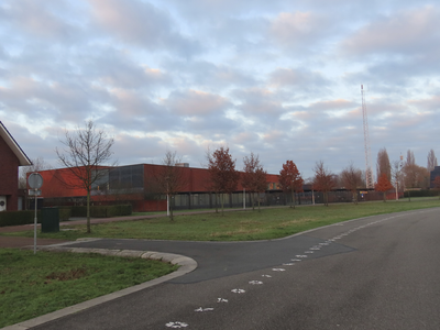 902175 Gezicht op het overdekte zwembad Fletiomare (Burgemeester Middelweerdplaats 1) bij het Máximapark in de wijk ...